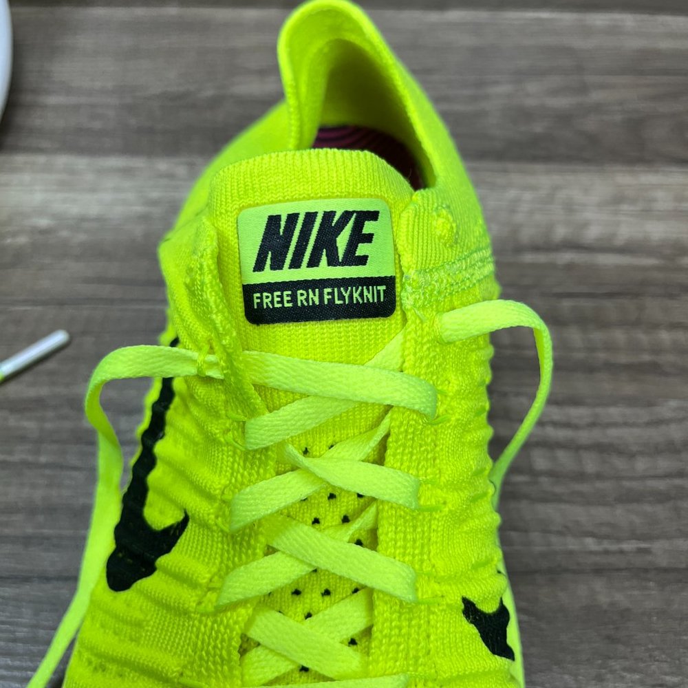 Nike Free RN Flyknit Yellow Womens US Size 10 EUR 42 842546-700 Running Shoes - Picture 2 of 10